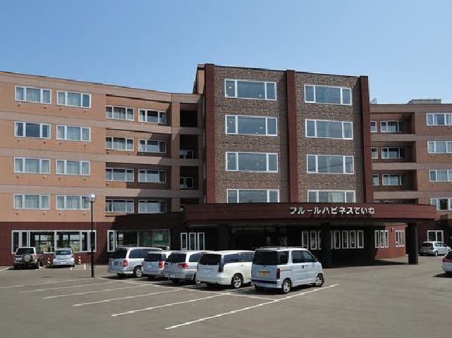 株式会社MOEホールディングス